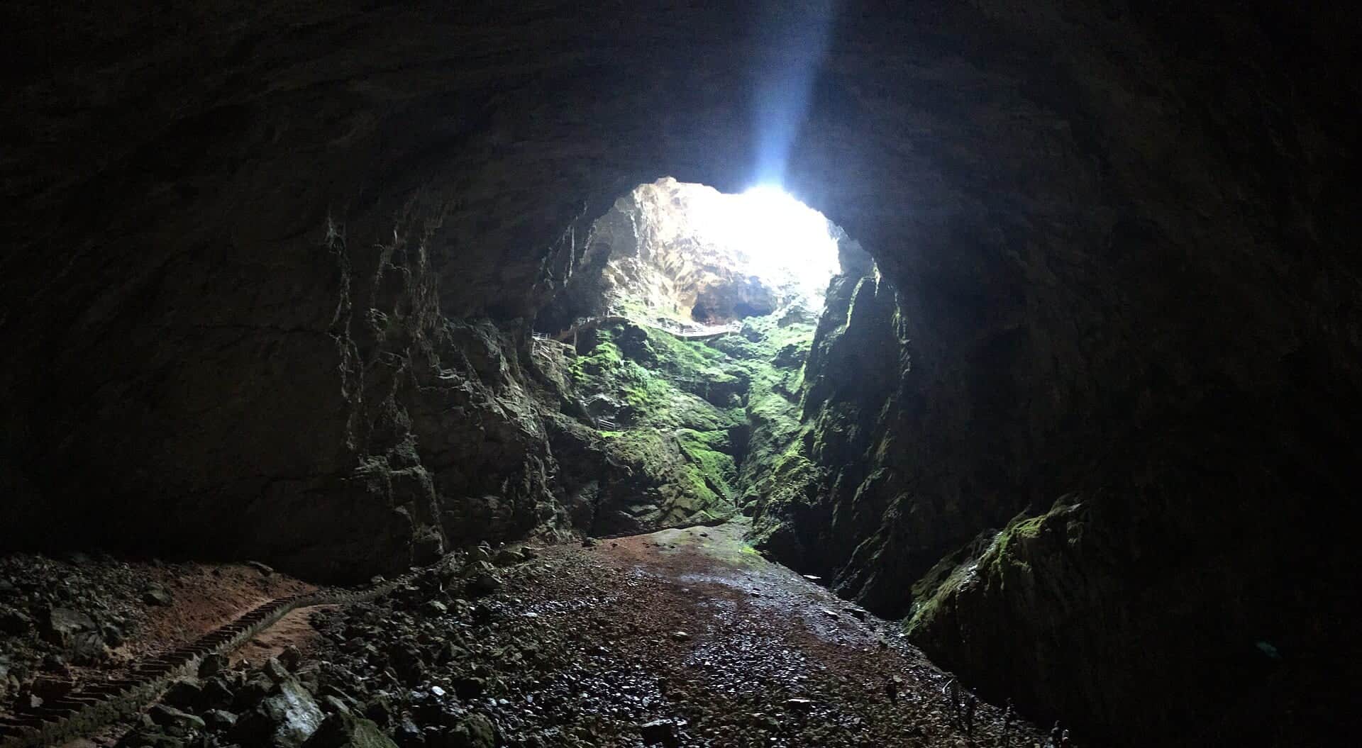 Deep Earth: The Friouato Chasm